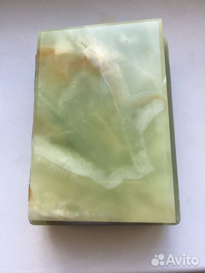 Шкатулка из оникса