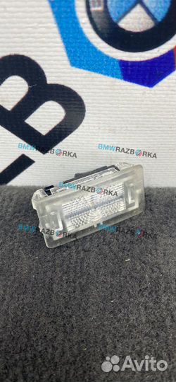 Фонарь салона (плафон) Tesla Model 3 2022