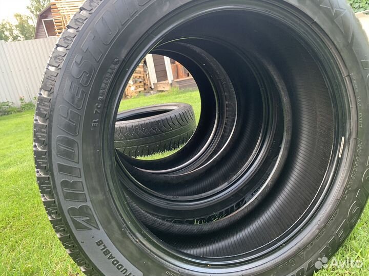 Bridgestone Ice Cruiser 7000 235/55 R18 104T