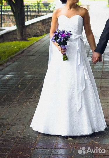 Платье свадебное