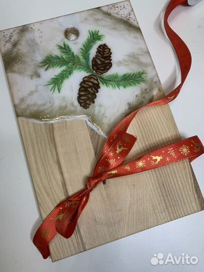 Сервировочная доска из смолы