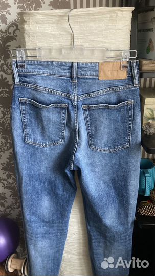 Джинсы H&M