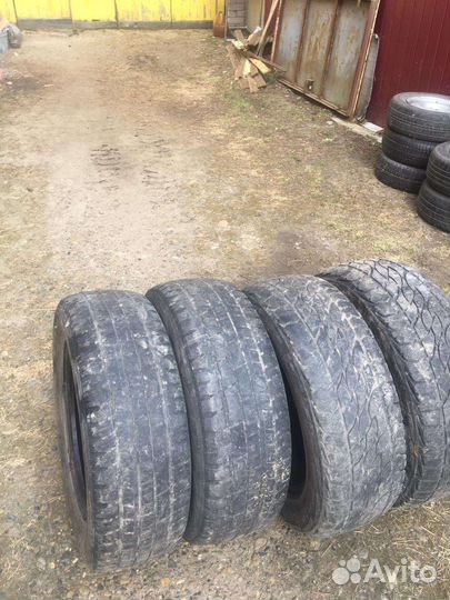 Bridgestone Dueler A/T 215/65 R16