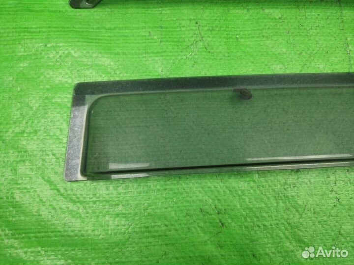 Ветровики комплект Dodge Caliber 2006-2011