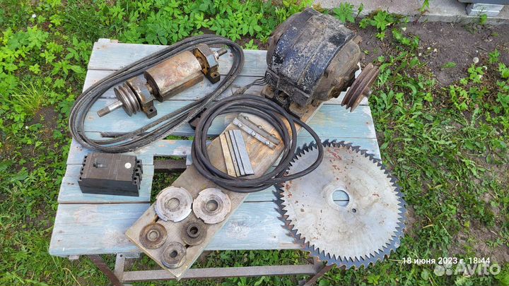 Деревообрабатывающий станок