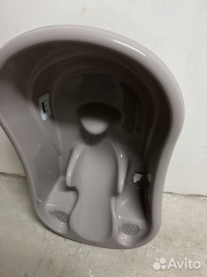 Ванночка для купания с горкой