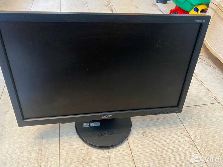 Монитор 19 дюймов