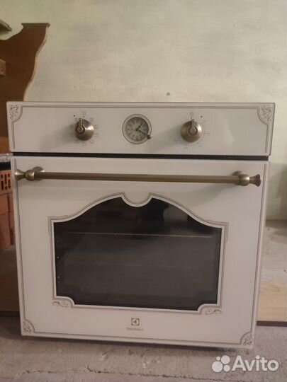Духовой шкаф electrolux