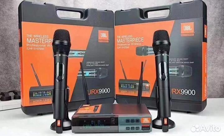 Вокальные радиомикрофоны JBL в кейсе