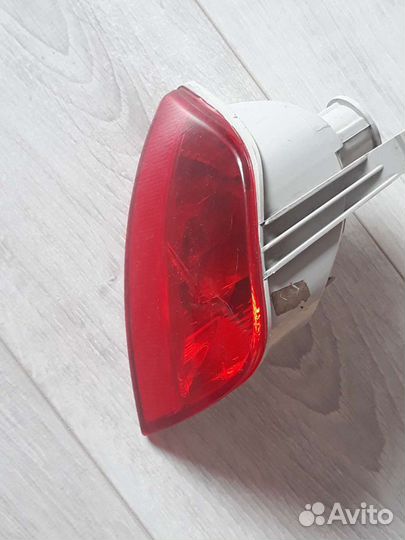 Противотуманная фара задняя, форд фокус 2