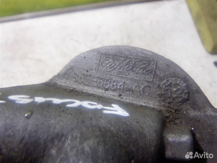 Кронштейн масляного фильтра Форд Фокус 1