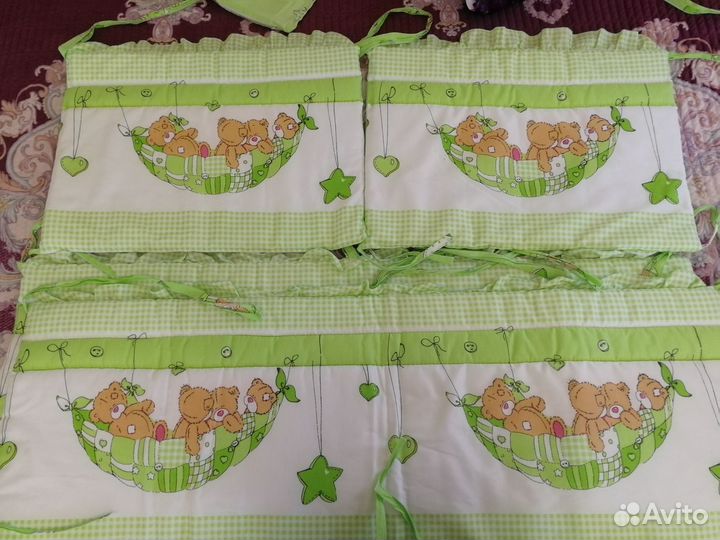 Бортики в кроватку