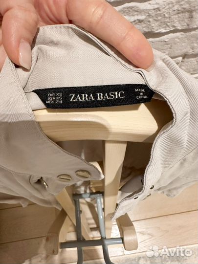 Бежевая куртка zara