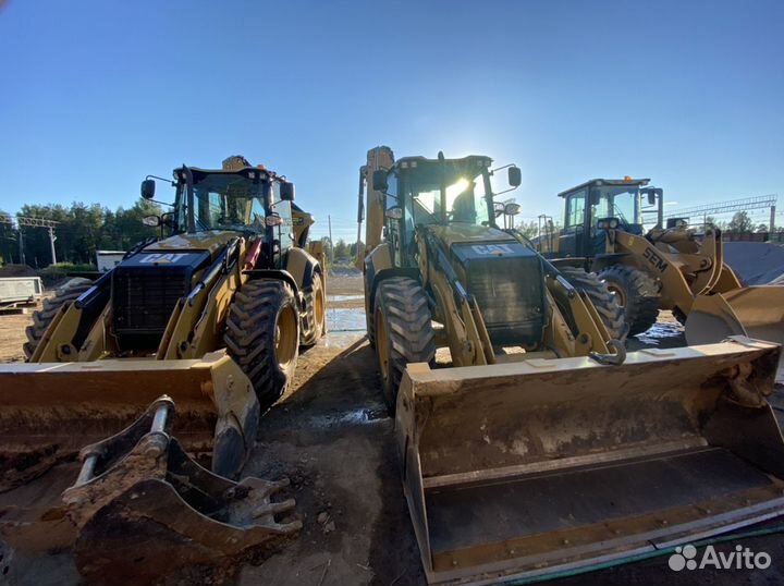 Эксковатор- погрузчик