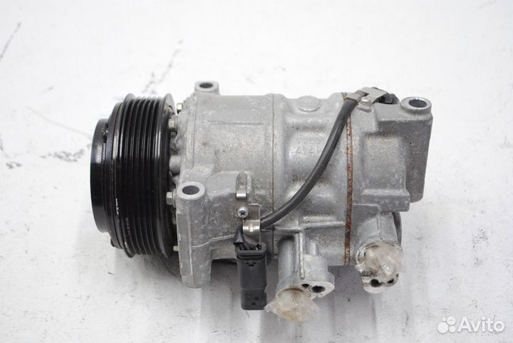 Компрессор кондиционера Mercedes C W205