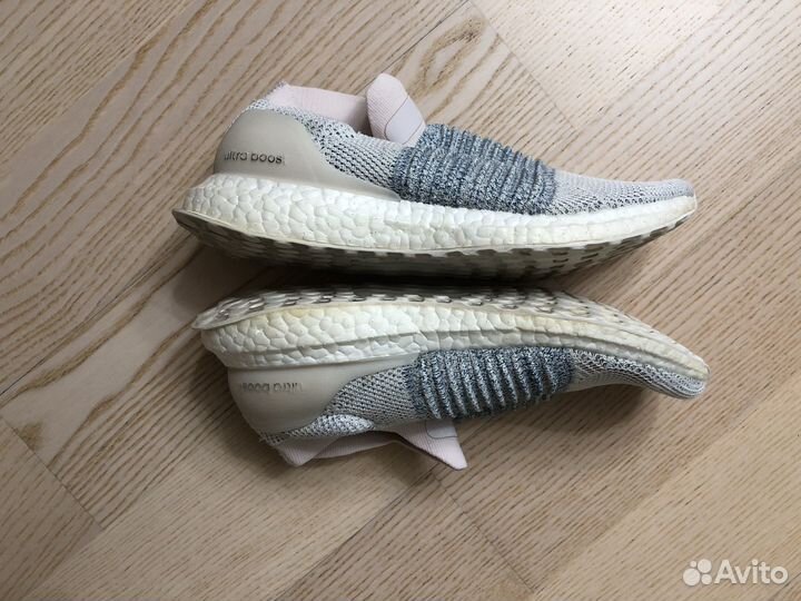 Кроссовки женские Adidas