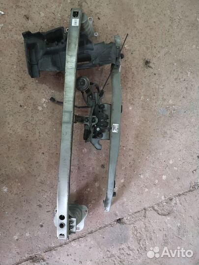 Усилитель бампера передний Nissan March AK12