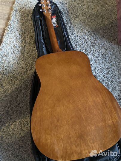 Гитара Yamaha F310