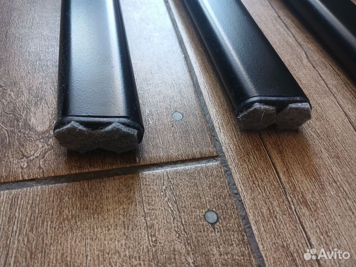 Мебельные ножки металлические 72 см