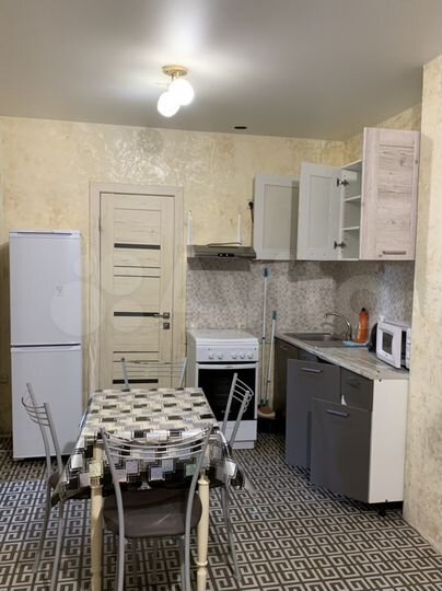 3-к. квартира, 55 м², 1/9 эт.