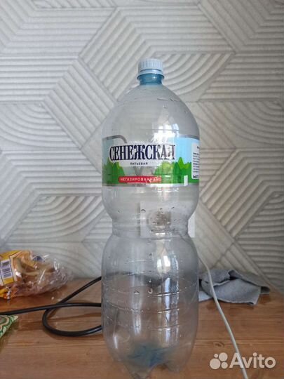 Бутылки пластиковые из-под воды, 37 шт. Пакетом