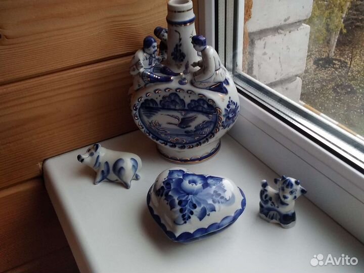 Фарфоровая посуда гжель