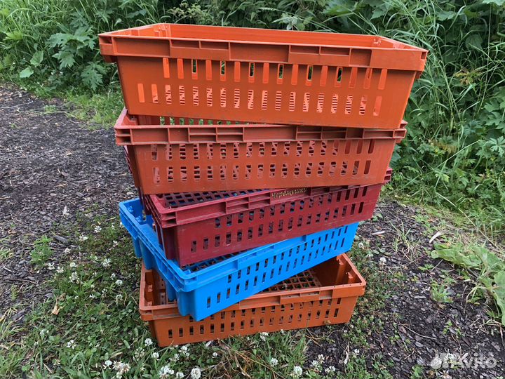 Пластиковые ящики