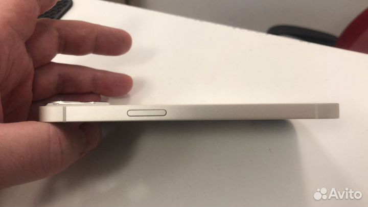 iPhone 13 256 (донор на запчасти)