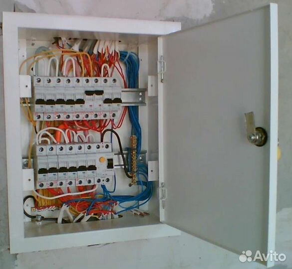 Электрик, Услуги электрика, Электрик на час