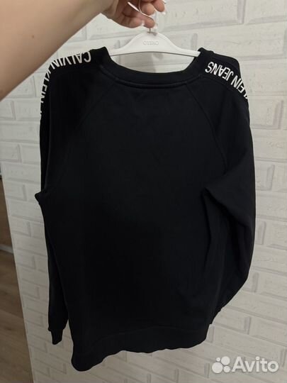 Calvin clein свитшот