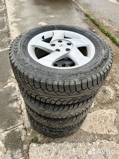 Зимние колеса R16 215/65 на Рено Дастер Террано