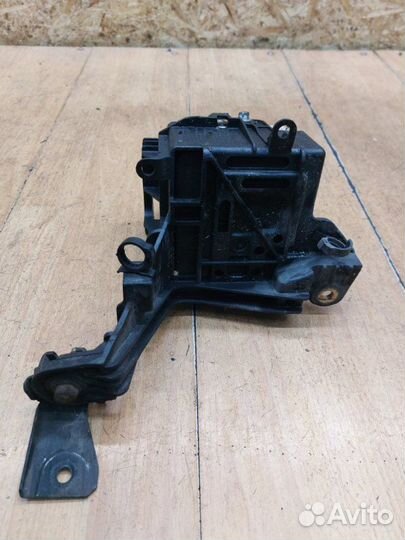 Блок abs Opel Zafira B A17DTJ 2011