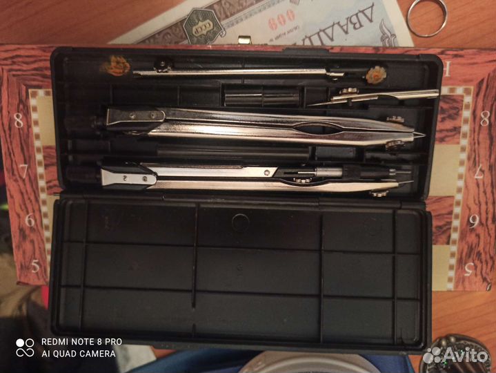 Всё для черчения готовальня