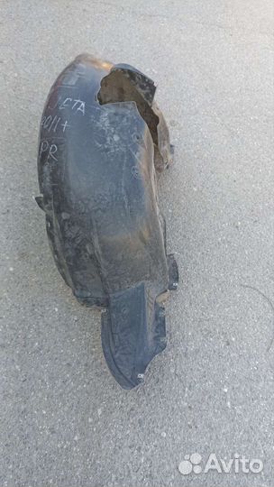 Volkswagen Jetta 2011.Locker передний правый