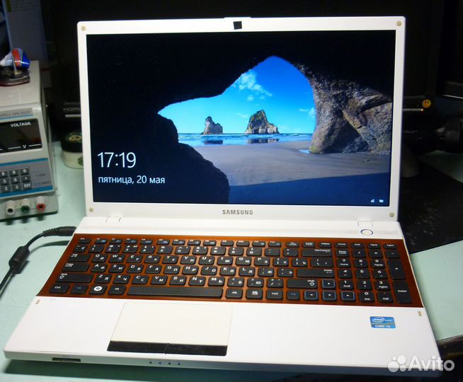 Ноутбук Samsung NP300V5A