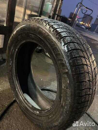 Michelin Latitude X-Ice North 3 205/60 R16