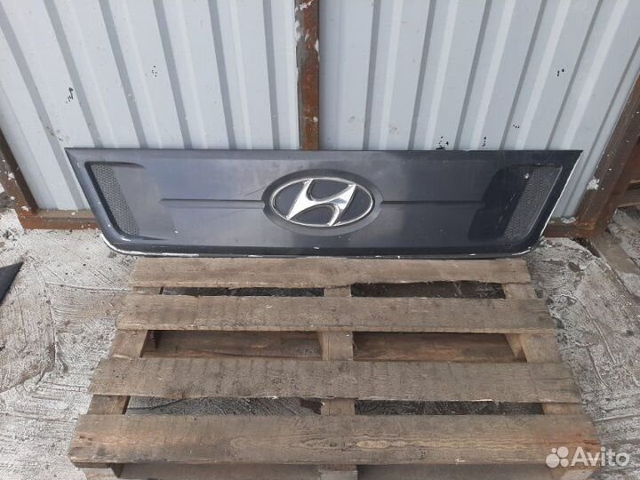 Облицовка передняя Hyundai Universe 2008