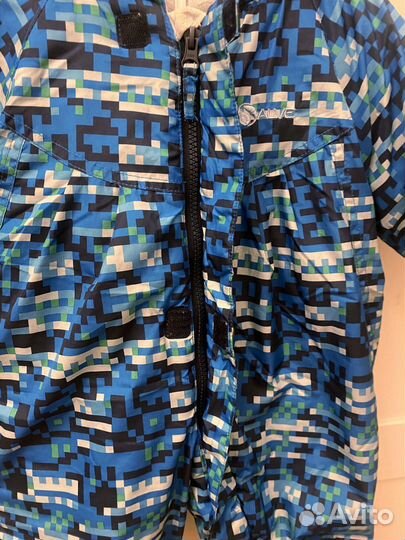 Комбинезон зимний/демисезонный 68р на 6мес+2шапки