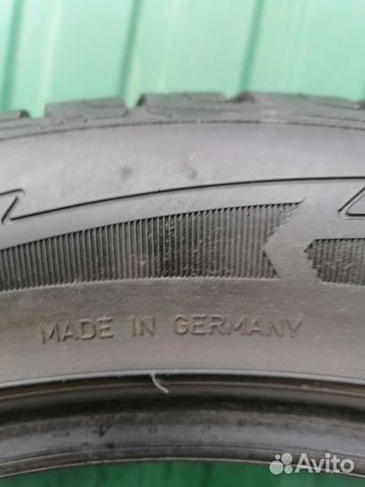 Goodyear UltraGrip Ice 275/45 R20
