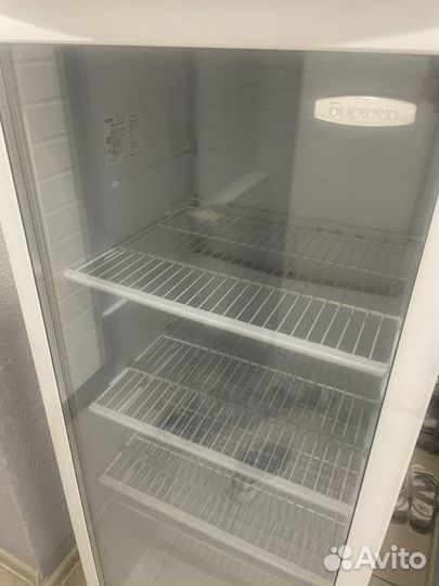 Холодильный шкаф со стеклянной дверью бу