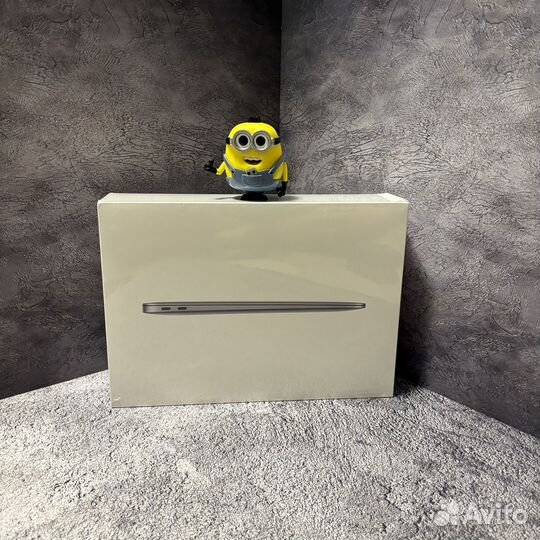 Macbook Air M1 8/256 гб русская клавиатура