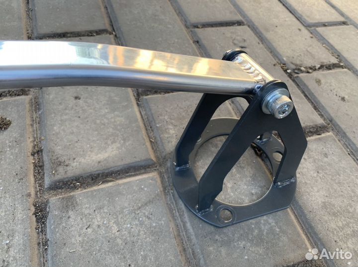 Распорка Lexus GS350