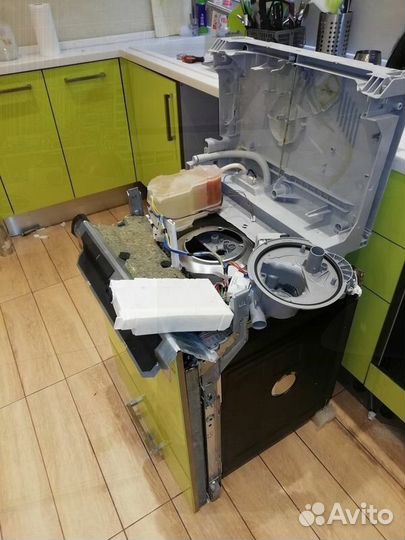 Ремонт стиральных машин Холодильников и Посудомоек