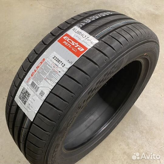 Kumho Ecsta PS71 215/55 R18 99V