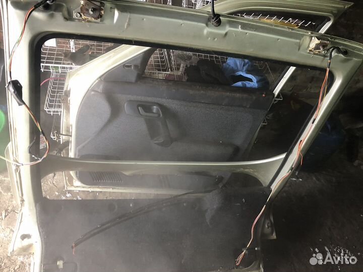 Ваз 2112- дверь передяя правая, крышка багажника