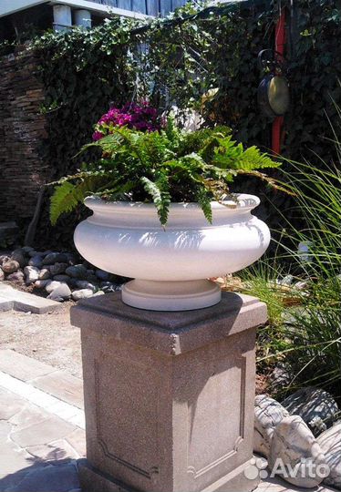 Вазон,клумба