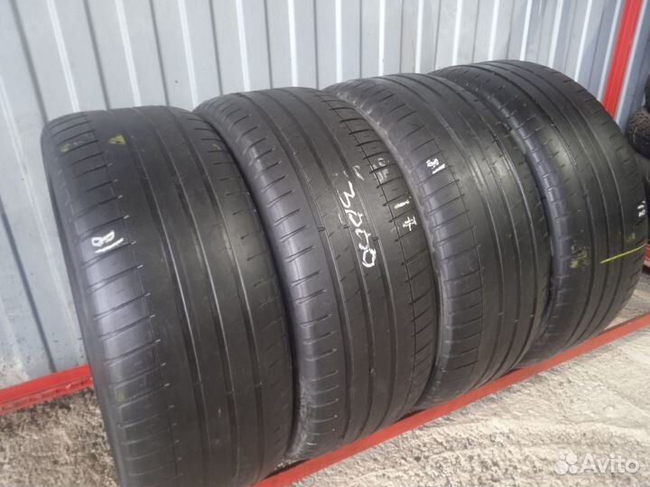 Michelin Pilot Sport 3 235/45 R18
