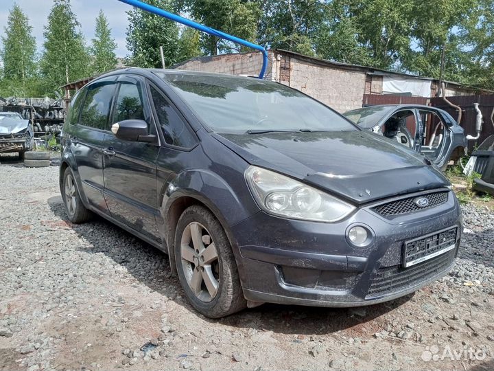 В разборе Ford S-MAX 2.3 duratec-HE 2008