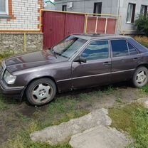 Mercedes-Benz E-класс 2.0 MT, 1994, 380 000 км, с пробегом, цена 185 000 руб.