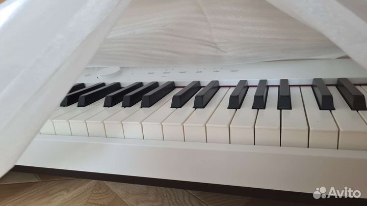 Цифровое пианино casio px-s1100